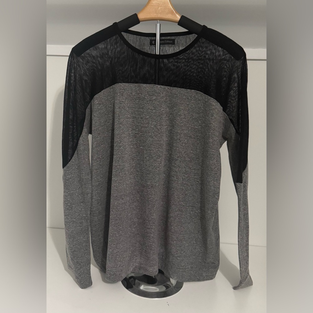 JET John Eshaya Color-Blocked Gray and Black Long Sleeve Women's Top Size:PS